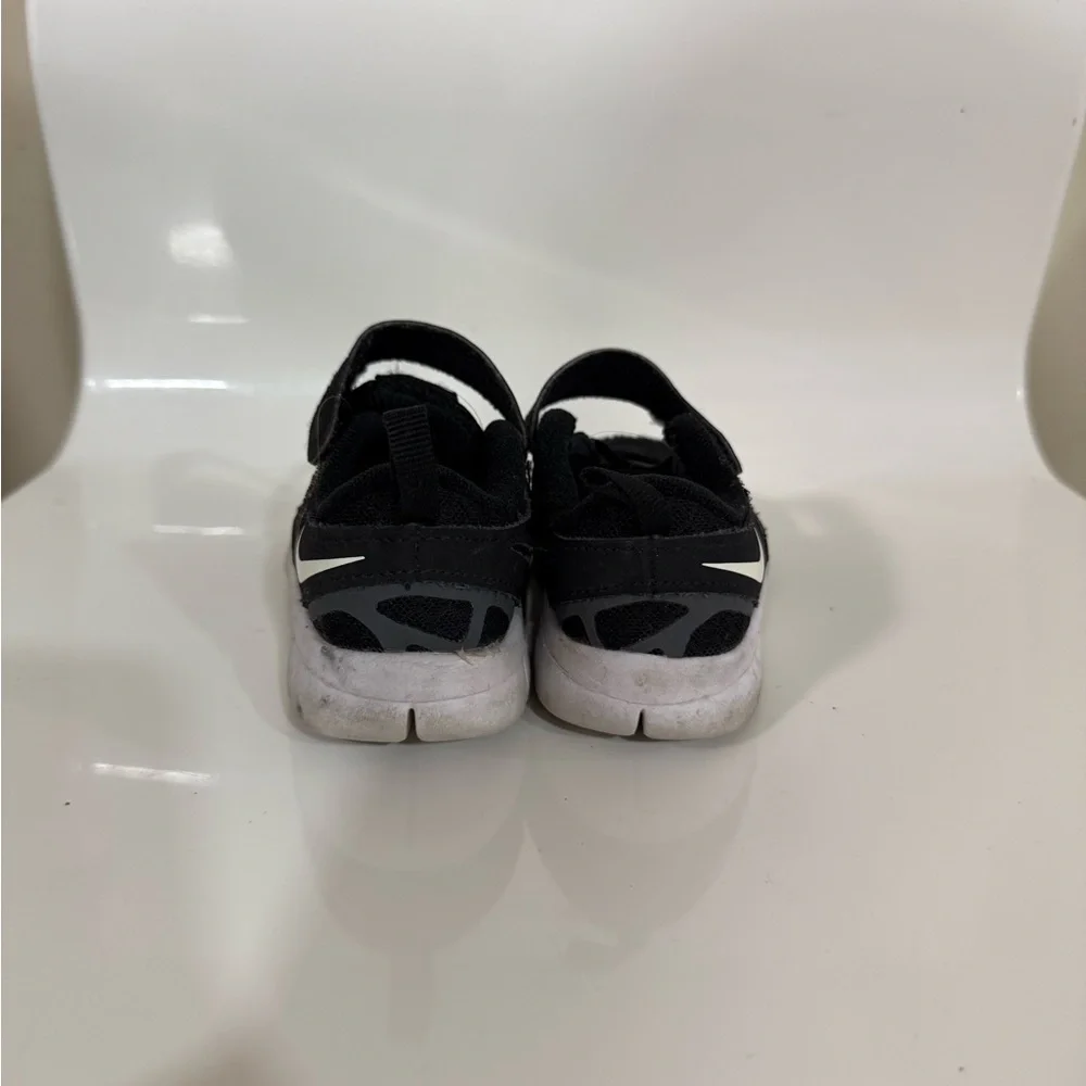 Nike these sneakers